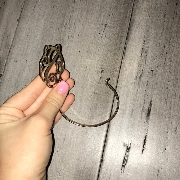 P initial bracelet - Picture 2 of 3